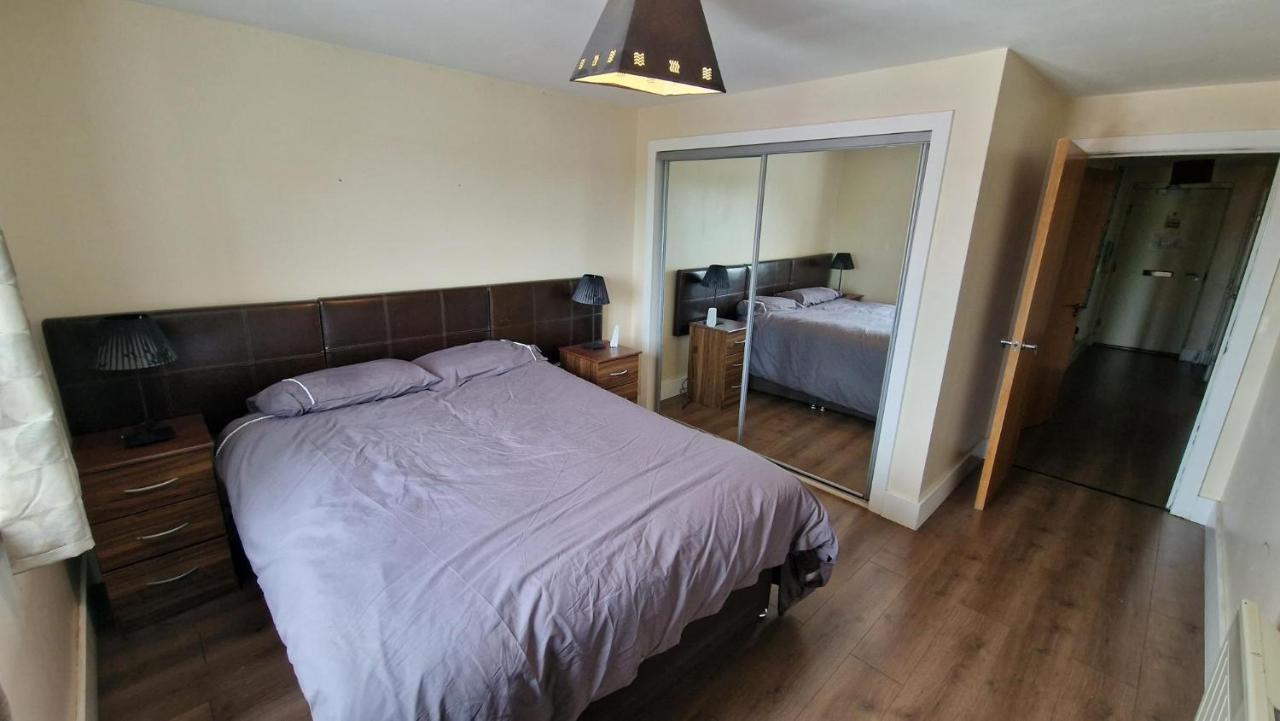 Two Bedroom Apartment, Birmingham City Centre B1 المظهر الخارجي الصورة