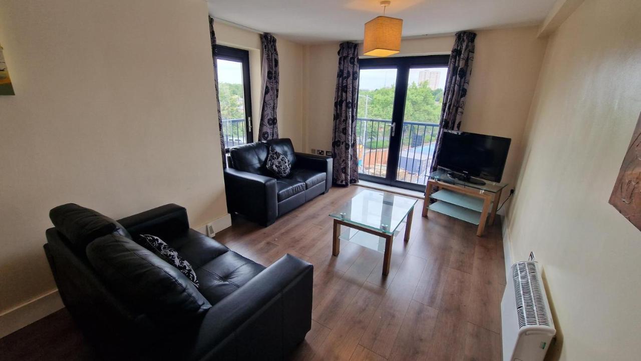 Two Bedroom Apartment, Birmingham City Centre B1 المظهر الخارجي الصورة
